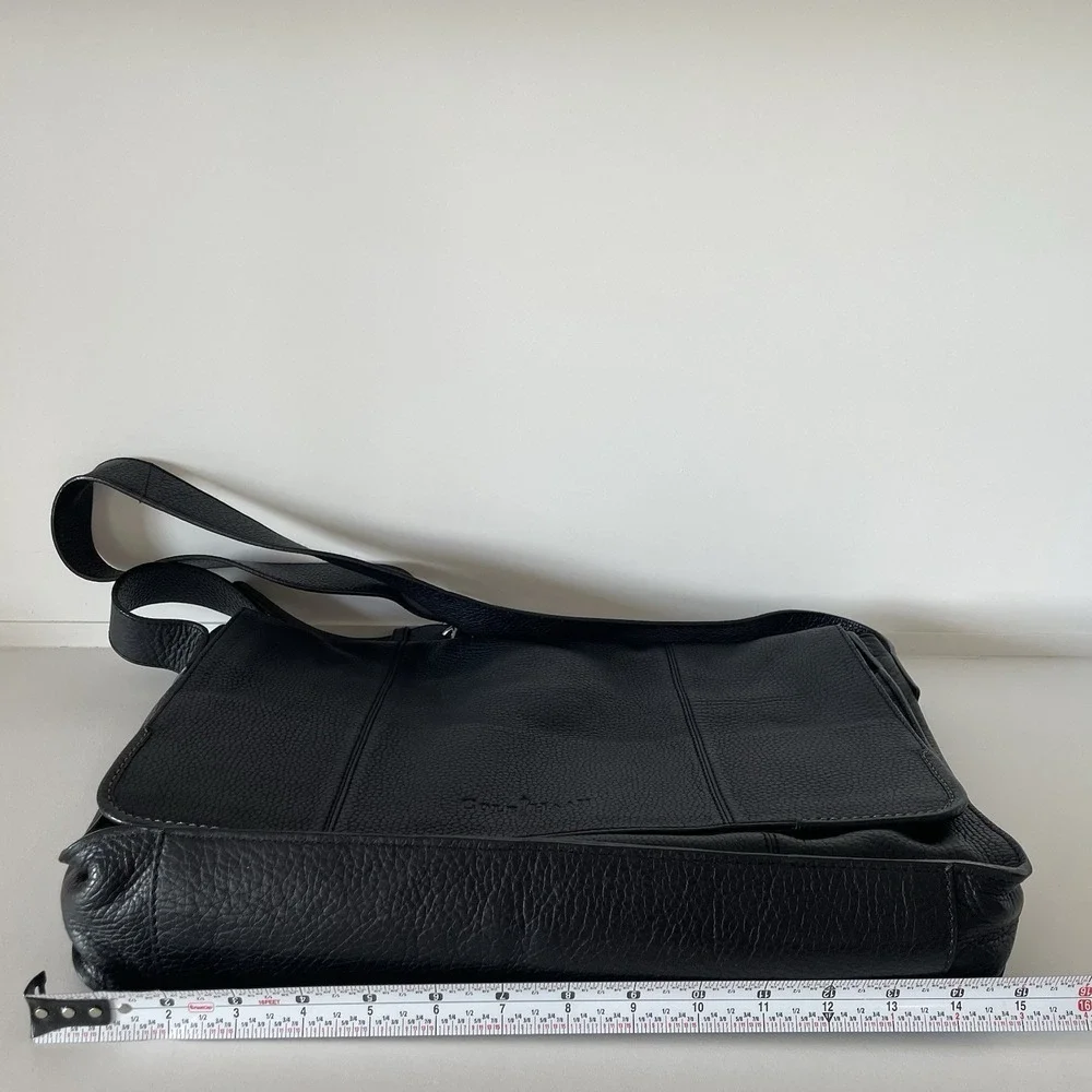 Cole Haan am first